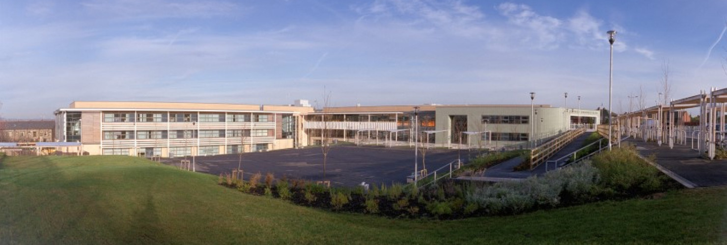 Distance shot - school building (Small)